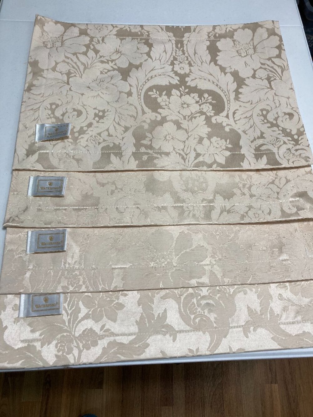 NWOT Vintage Waterford Placemats Damask Barons Court Table Linens Set of 4